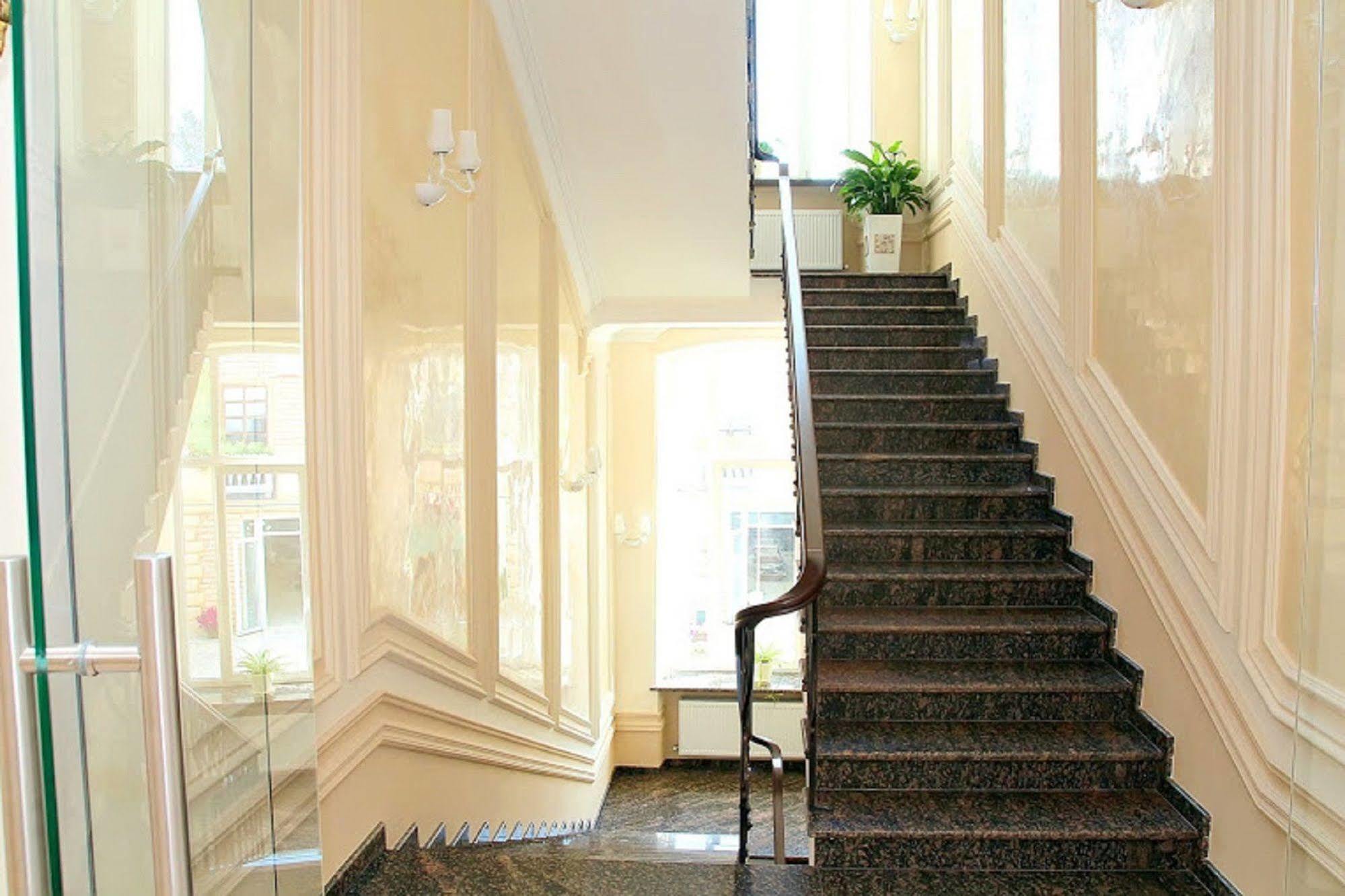 Vintage Hotel Odessa Eksteriør bilde